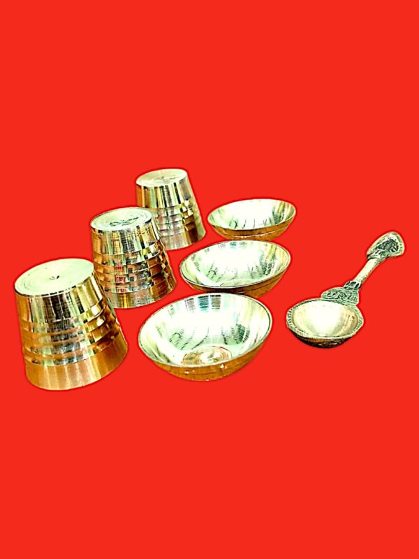 Peetal Glass Katori + Aachmani set